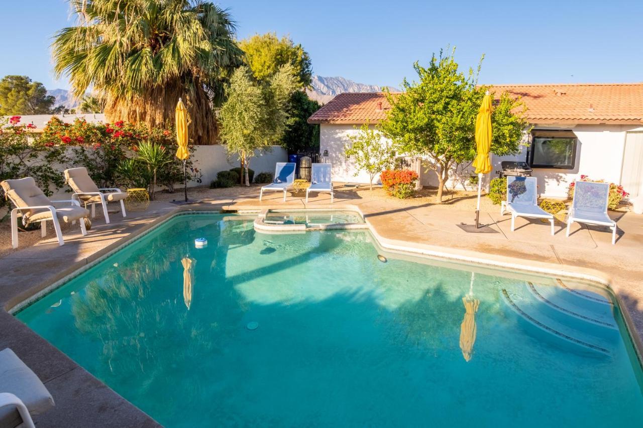 Beautiful Palm Springs Home Large Private Yard Luaran gambar