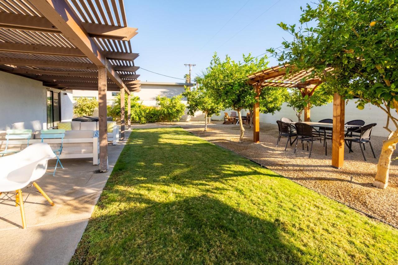 Beautiful Palm Springs Home Large Private Yard Luaran gambar