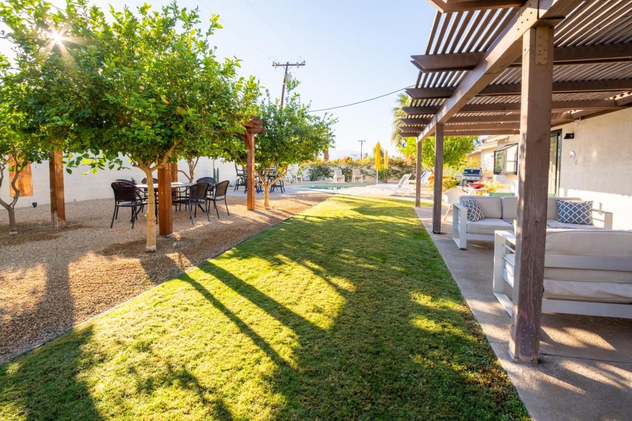 Beautiful Palm Springs Home Large Private Yard Luaran gambar